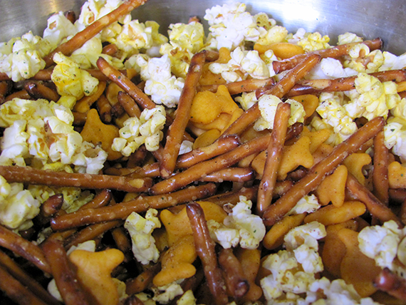 pretzels-popcorn-goldfish-my-imperfect-kitchen-01