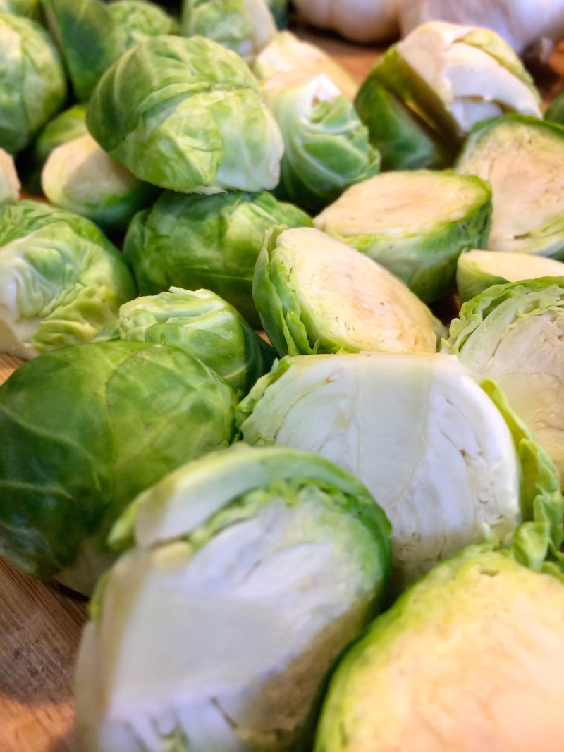 Roasted Brussels Sprouts with Garlic