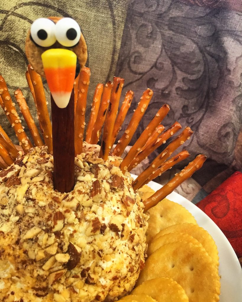Thanksgiving Turkey Cheese Ball